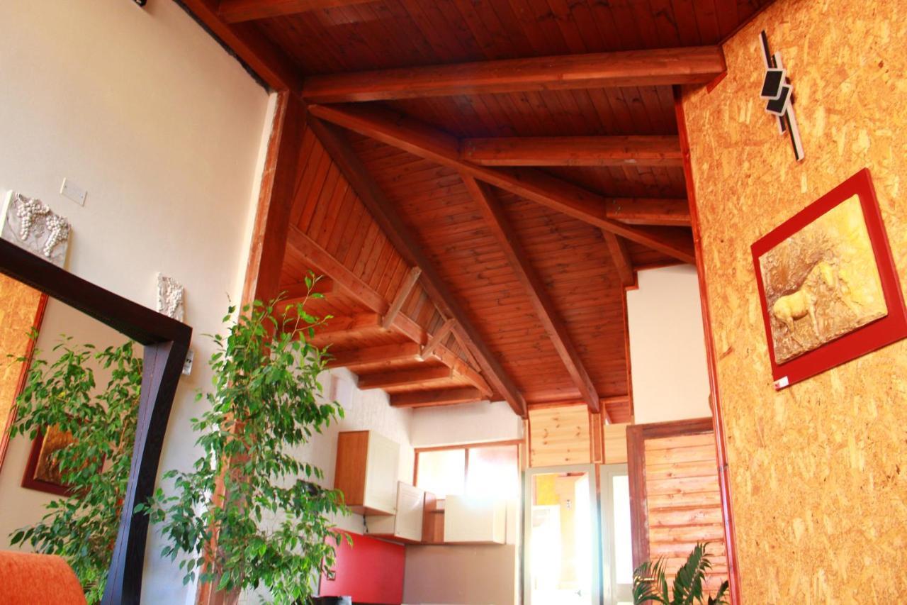 2 Kitarat Bb Bed & Breakfast Vlore Exterior photo