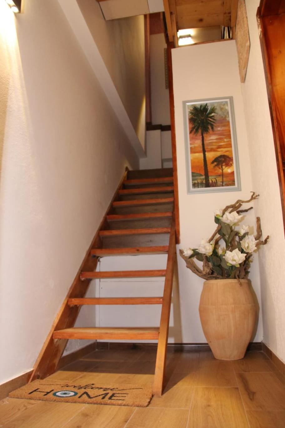 2 Kitarat Bb Bed & Breakfast Vlore Exterior photo